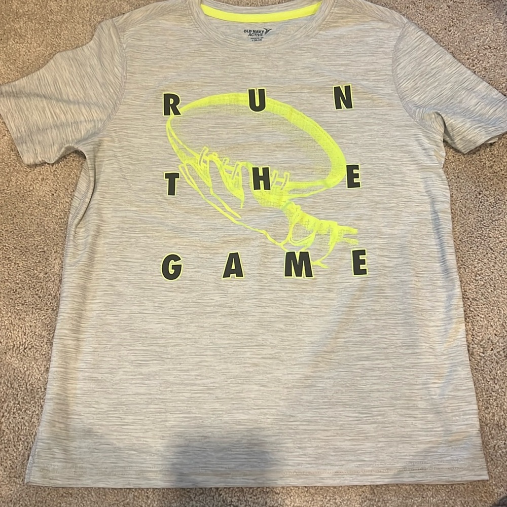 Old Navy boy’s t-shirt
